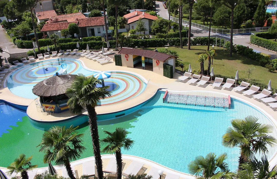 Mediterranee Family Hotel & Spa-1